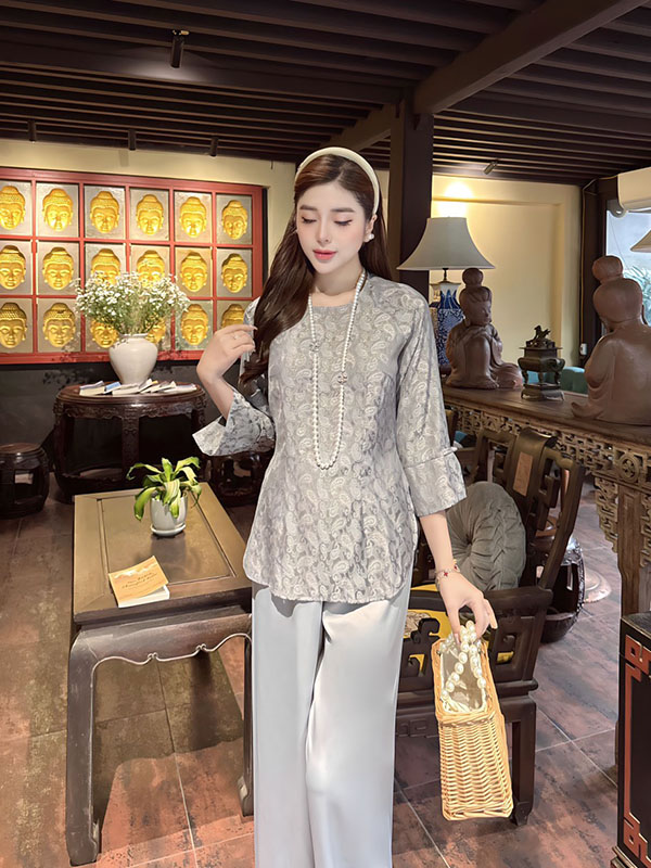Bộ cách tân nữ lụa tằm lông công quanaodichua (8) Bộ cách tân nữ lụa tằm cao cấp tay sẻ NHS03 - Hình ảnh 1