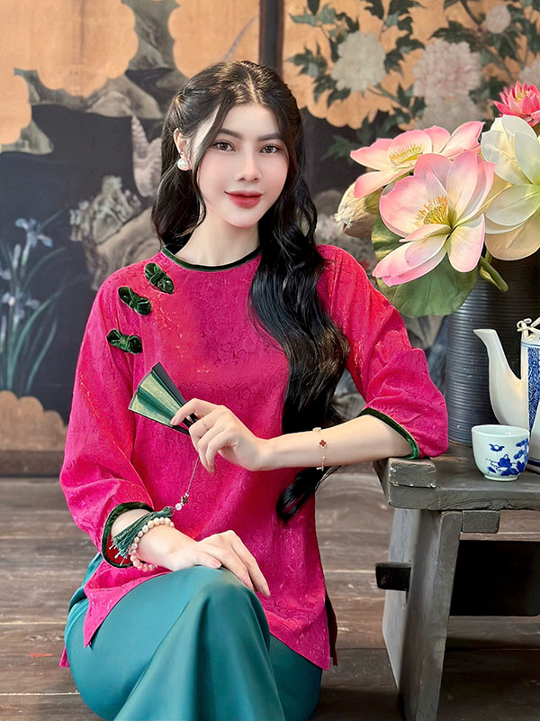 bộ đồ lam nữ lụa gấm nơ nhung quanaodichua (2) bộ đồ lam nữ lụa gấm nơ nhung quanaodichua (2)