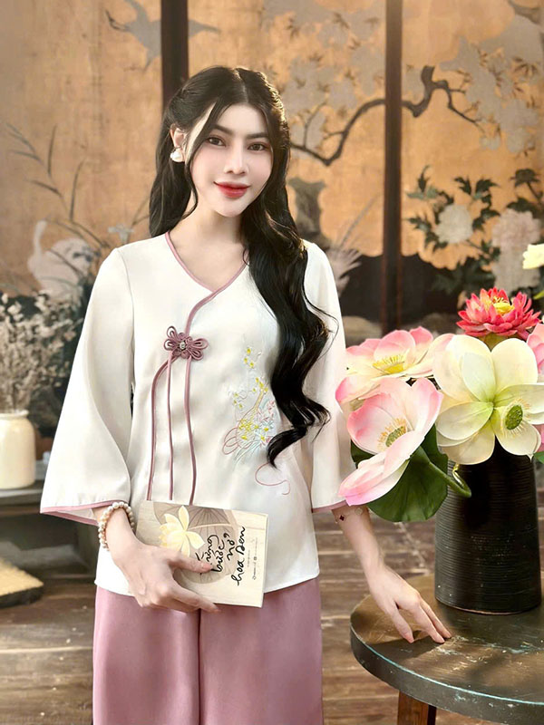 bộ pháp phục nữ đũi thái quanaodichua (6) Bộ pháp phục nữ đũi thái cao cấp thêu đàn TDT03 - Hình ảnh 1