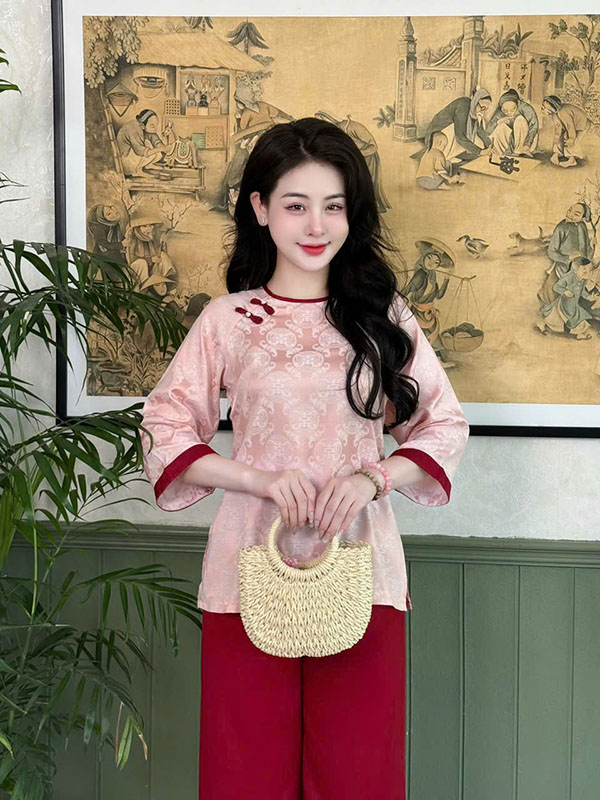 bộ cách tân nữ gấm thọ quanaodichua (6) Bộ cách tân nữ lụa gấm hoạ tiết chữ thọ HTT04 - Hình ảnh 1